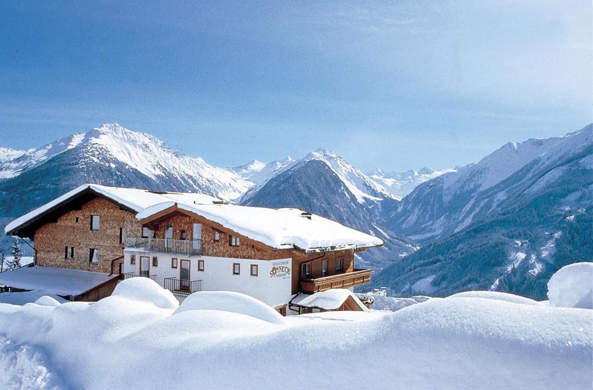Pension Sonneck Neukirchen am Grossvenediger Exterior photo