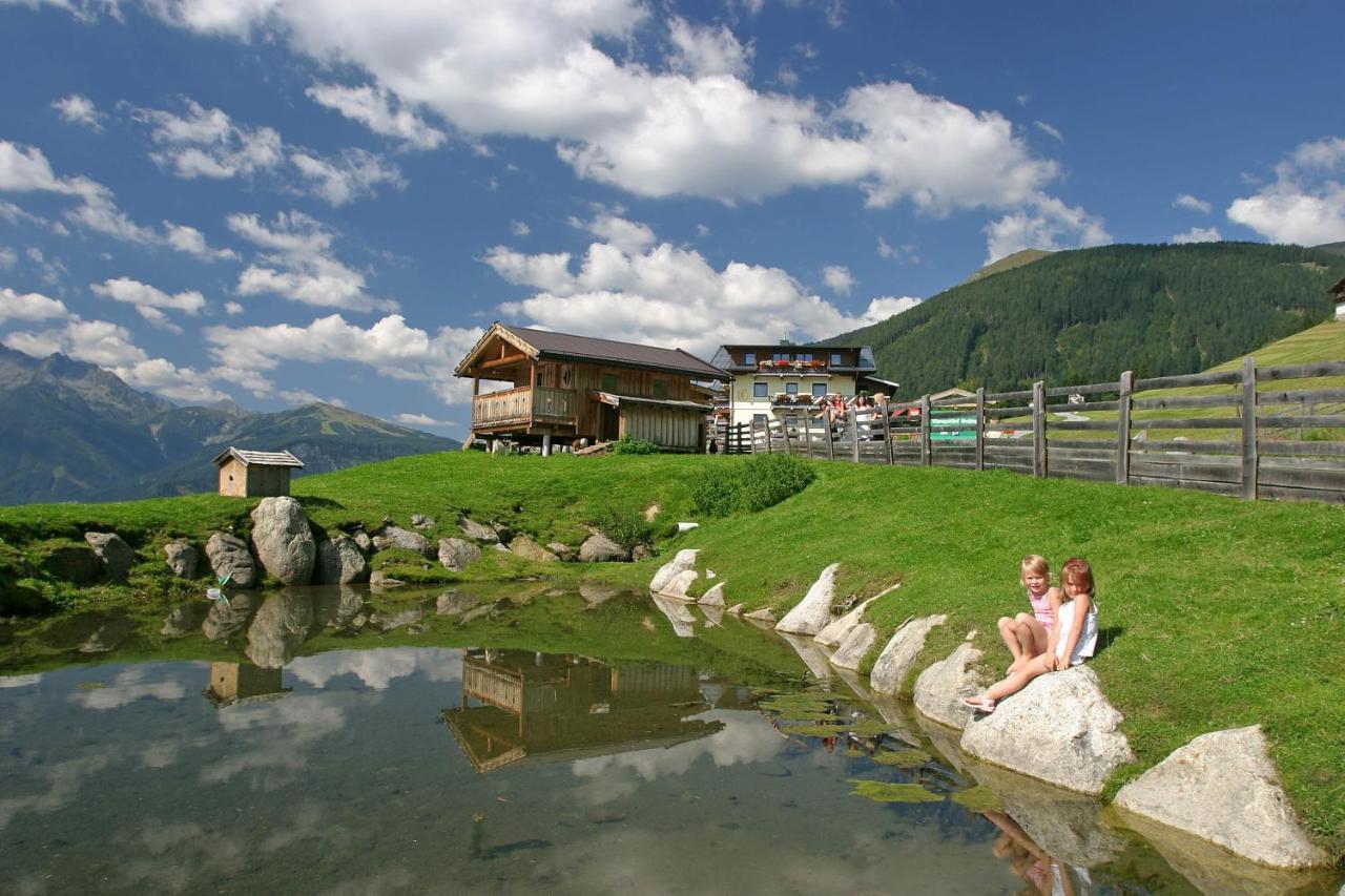 Pension Sonneck Neukirchen am Grossvenediger Exterior photo